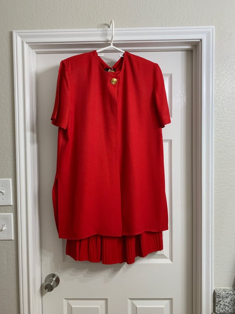 Virgo II Women's Vintage Red Blouse and Skirt Set, Size 14